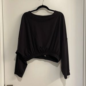 balance athletica workout top